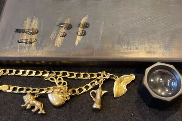 Gold Buyers 7